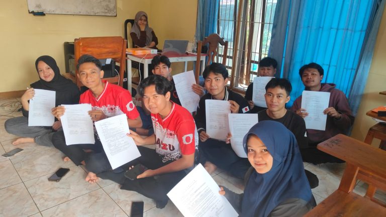 10 Alumni LPK Kaizu Terima CoE, Siap Bekerja di Hotel Bintang Lima Jepang